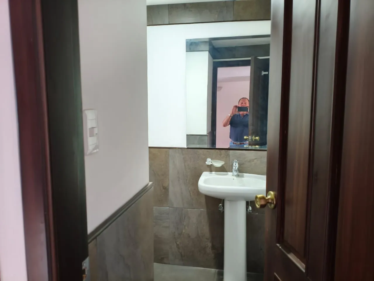 Comercial en alquiler en Quito — foto 21 de 27