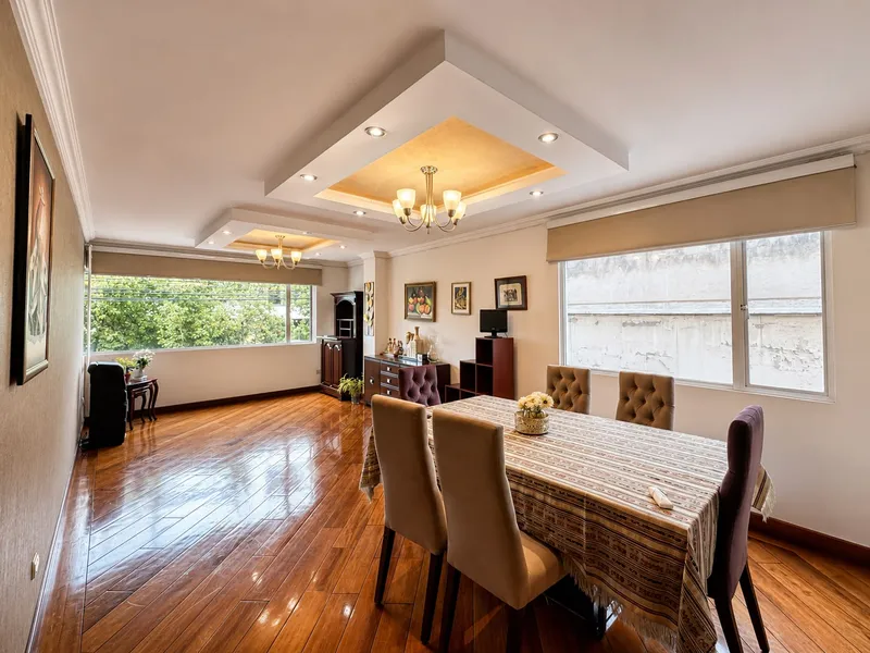 Departamento en venta en Quito Tenis, Quito