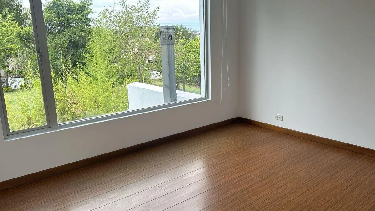 Casa en venta en Cumbayá, Quito — foto 3 de 7