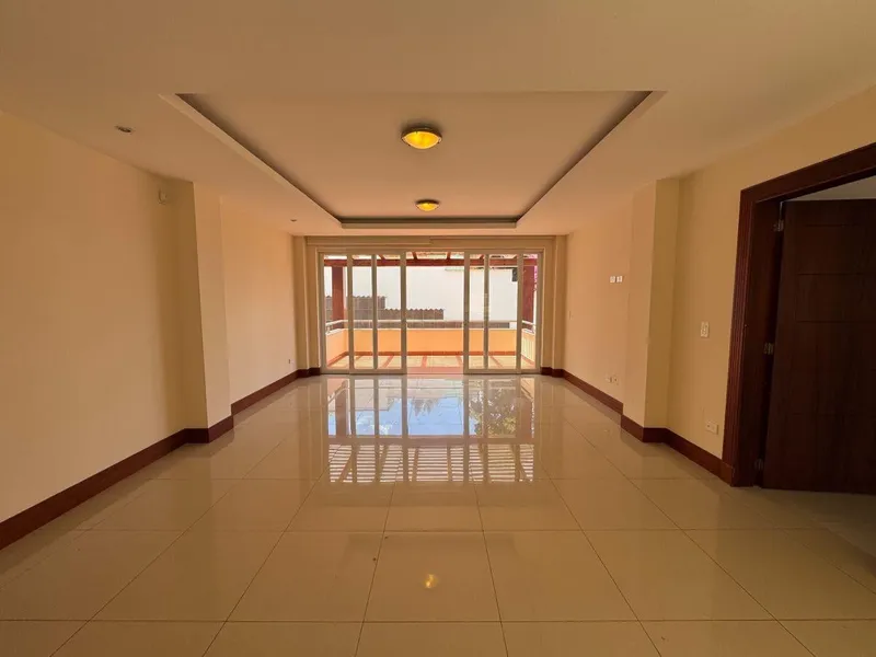 Casa en alquiler en Campo Alegre, Quito — foto 4 de 12