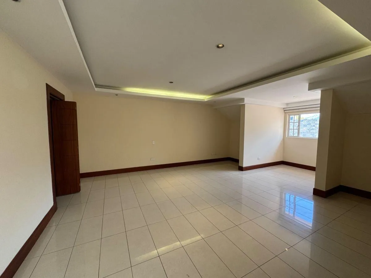 Casa en alquiler en Campo Alegre, Quito — foto 11 de 12