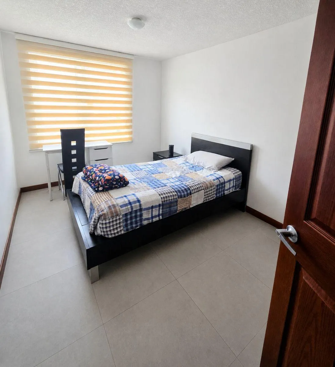 Casa en venta en Cumbayá, Quito — foto 6 de 10