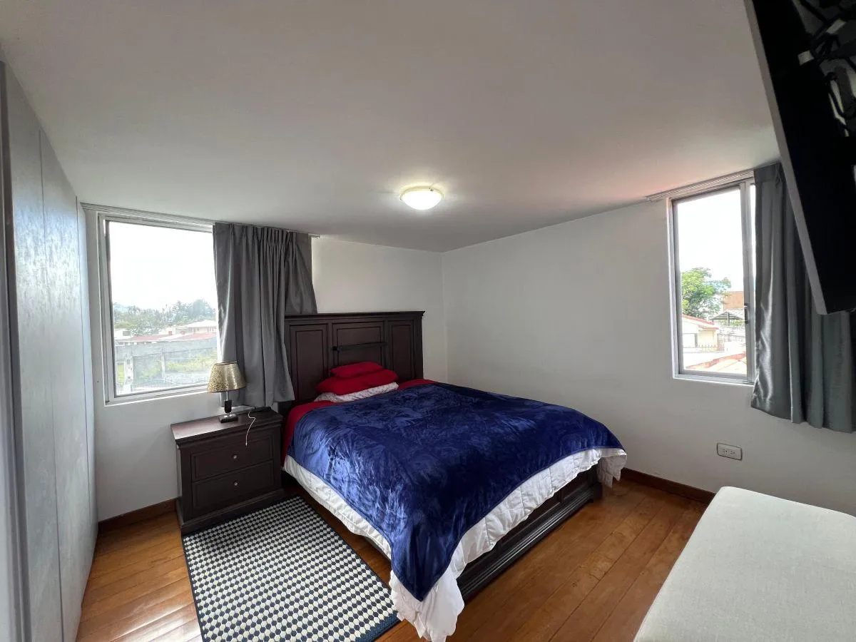 Casa en venta en Capelo, Quito — foto 7 de 22