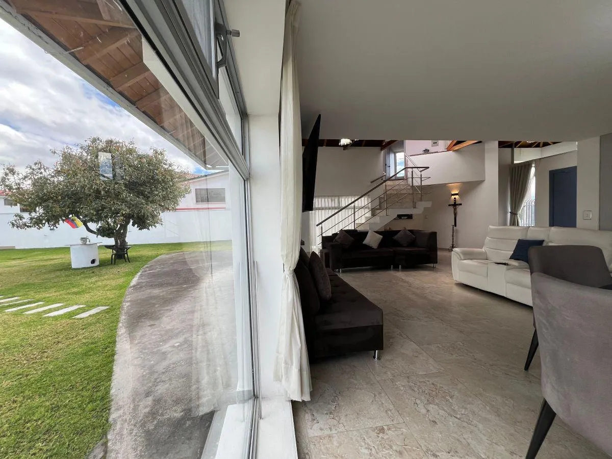 Casa en venta en Capelo, Quito — foto 5 de 22