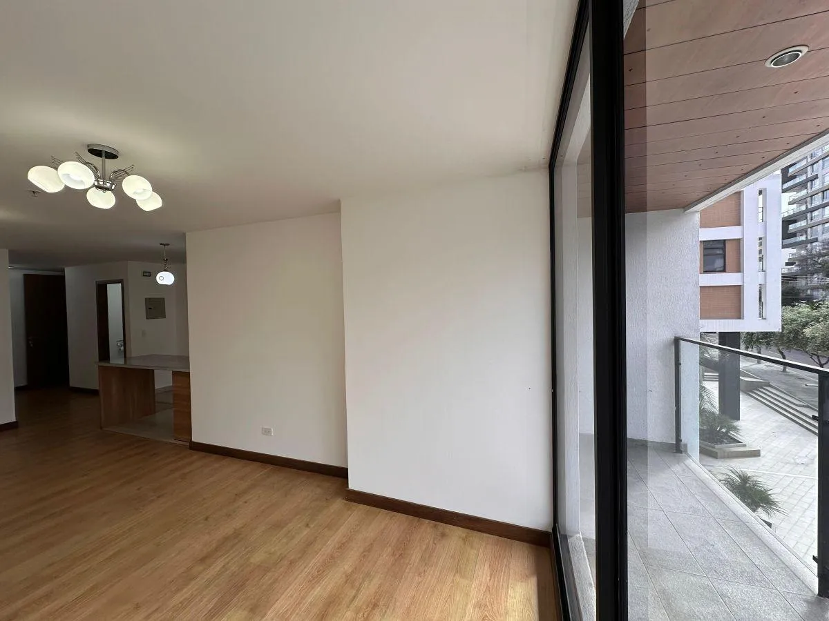 Departamento en venta en La Carolina, Quito — foto 7 de 16