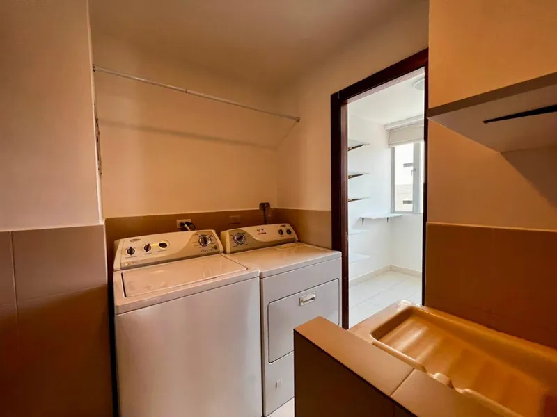 Departamento en alquiler en República del Salvador, Quito — foto 2 de 8