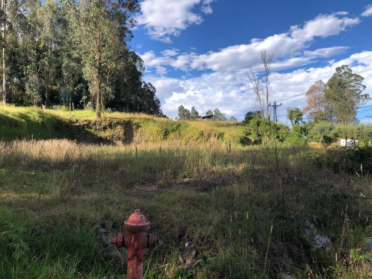 Terreno en venta en Valle de los Chillos, Quito
