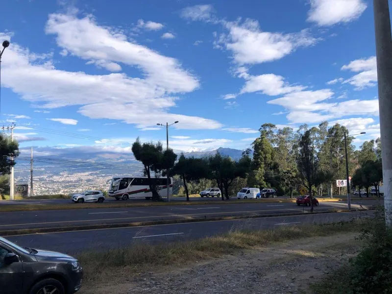 Terreno en venta en Valle de los Chillos, Quito — foto 2 de 14