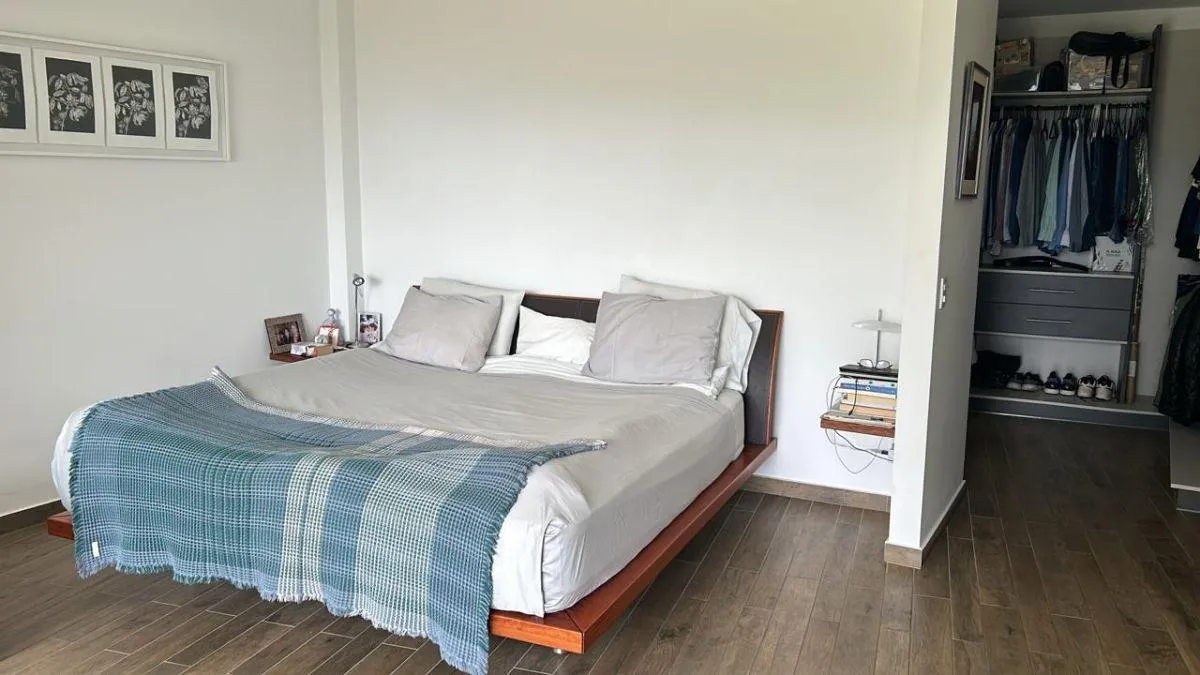 Casa en venta en Cumbayá, Quito — foto 4 de 10