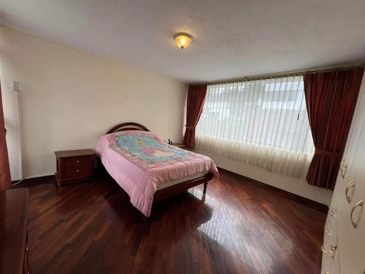 Casa en alquiler en Bellavista, Quito — foto 17 de 30