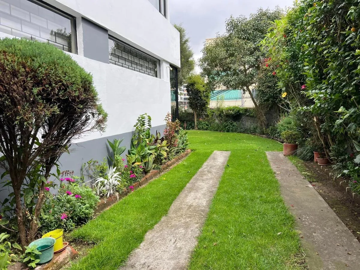 Casa en alquiler en Bellavista, Quito — foto 28 de 30