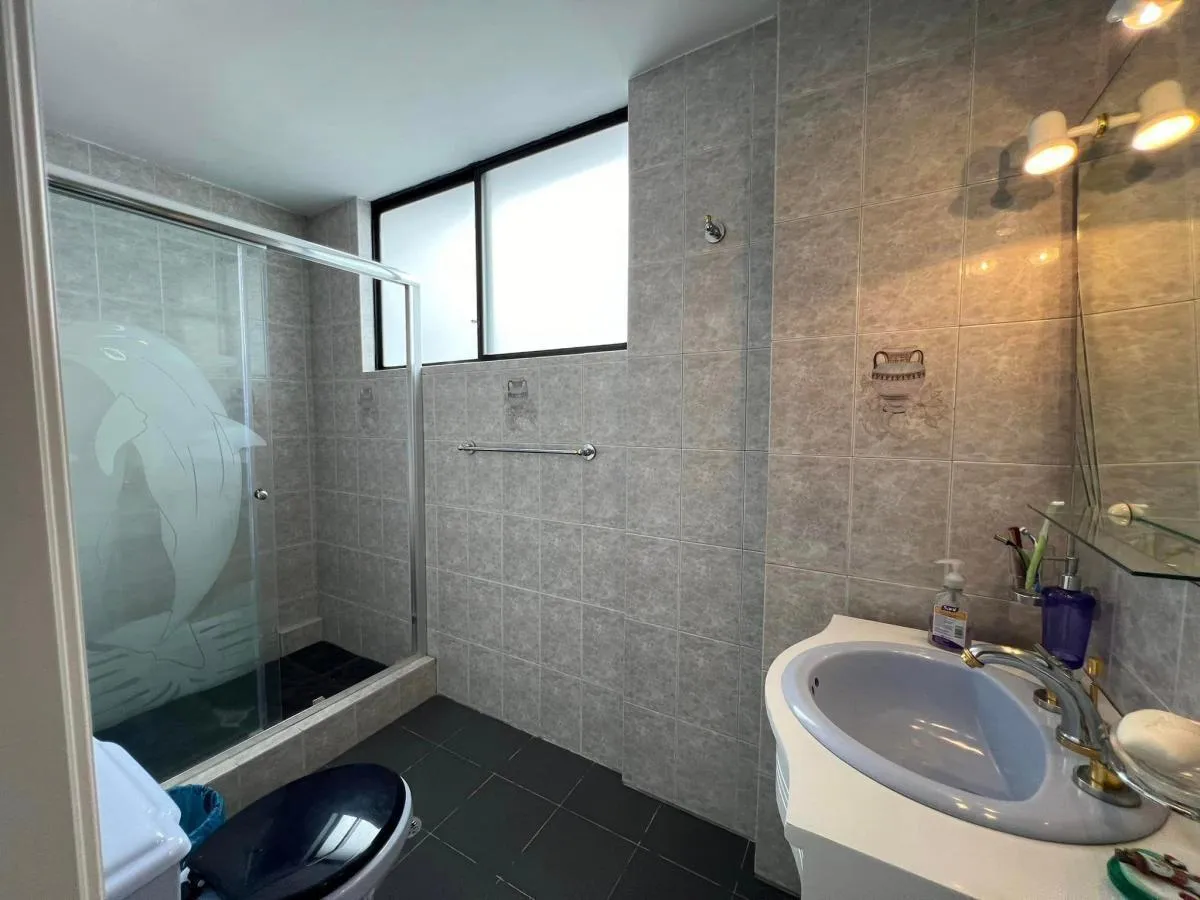 Casa en alquiler en Bellavista, Quito — foto 11 de 30