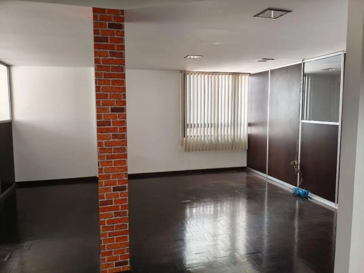 Comercial en alquiler en La Carolina, Quito — foto 20 de 30
