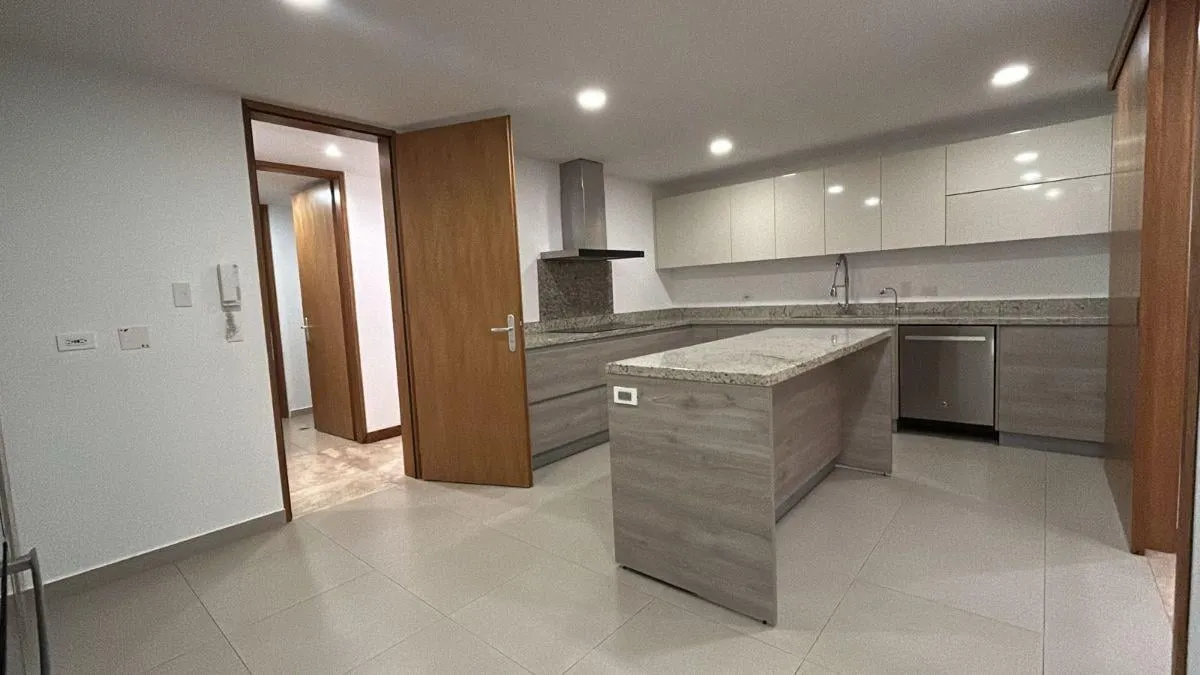 Departamento en alquiler en Cumbayá, Quito — foto 7 de 12