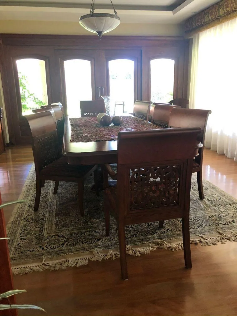 Casa en venta en Cumbayá, Quito — foto 9 de 12