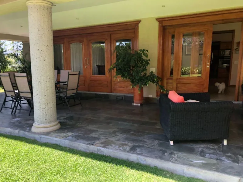 Casa en venta en Cumbayá, Quito — foto 4 de 12