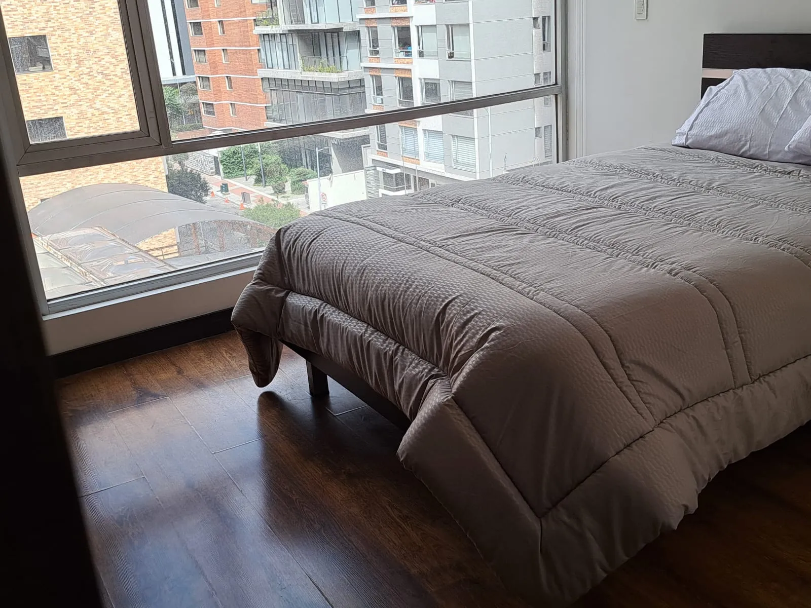 Departamento en alquiler en República del Salvador, Quito — foto 9 de 11