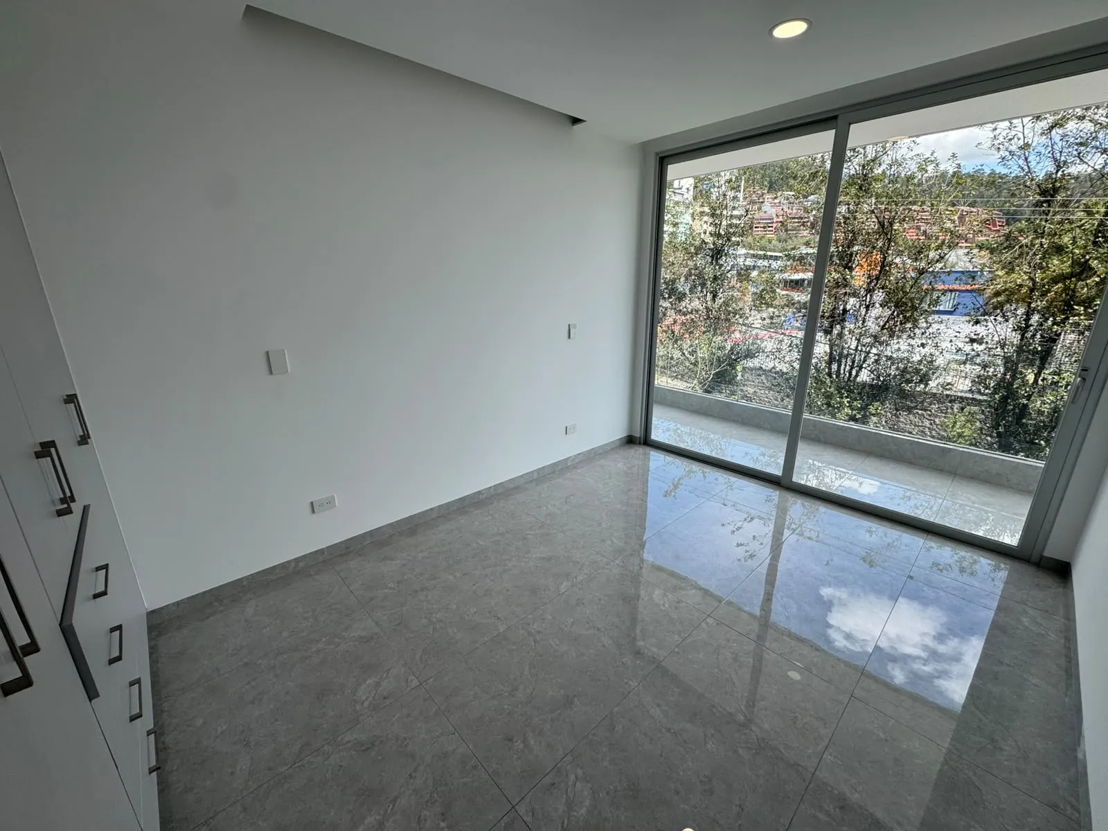 Departamento en venta en Granda Centeno, Quito — foto 8 de 15
