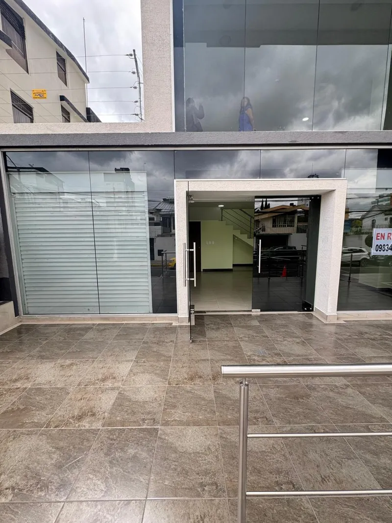 Oficina en alquiler en La Carolina, Quito