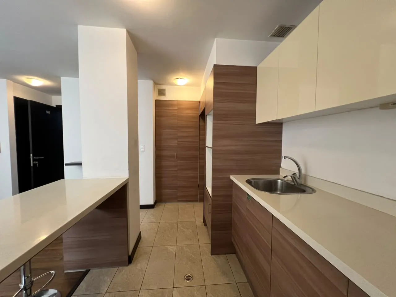 Suite en alquiler en La Carolina, Quito — foto 5 de 7