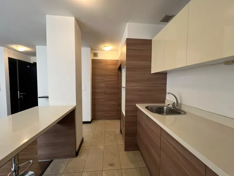 Suite en alquiler en La Carolina, Quito — foto 5 de 7