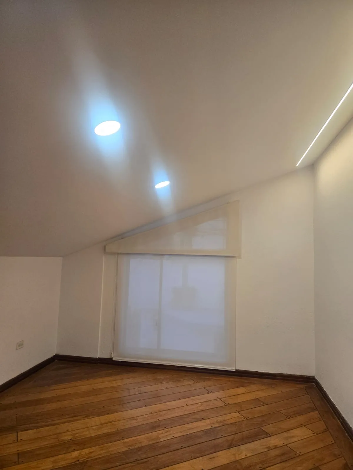 Comercial en alquiler en Monteserrín, Quito — foto 5 de 7