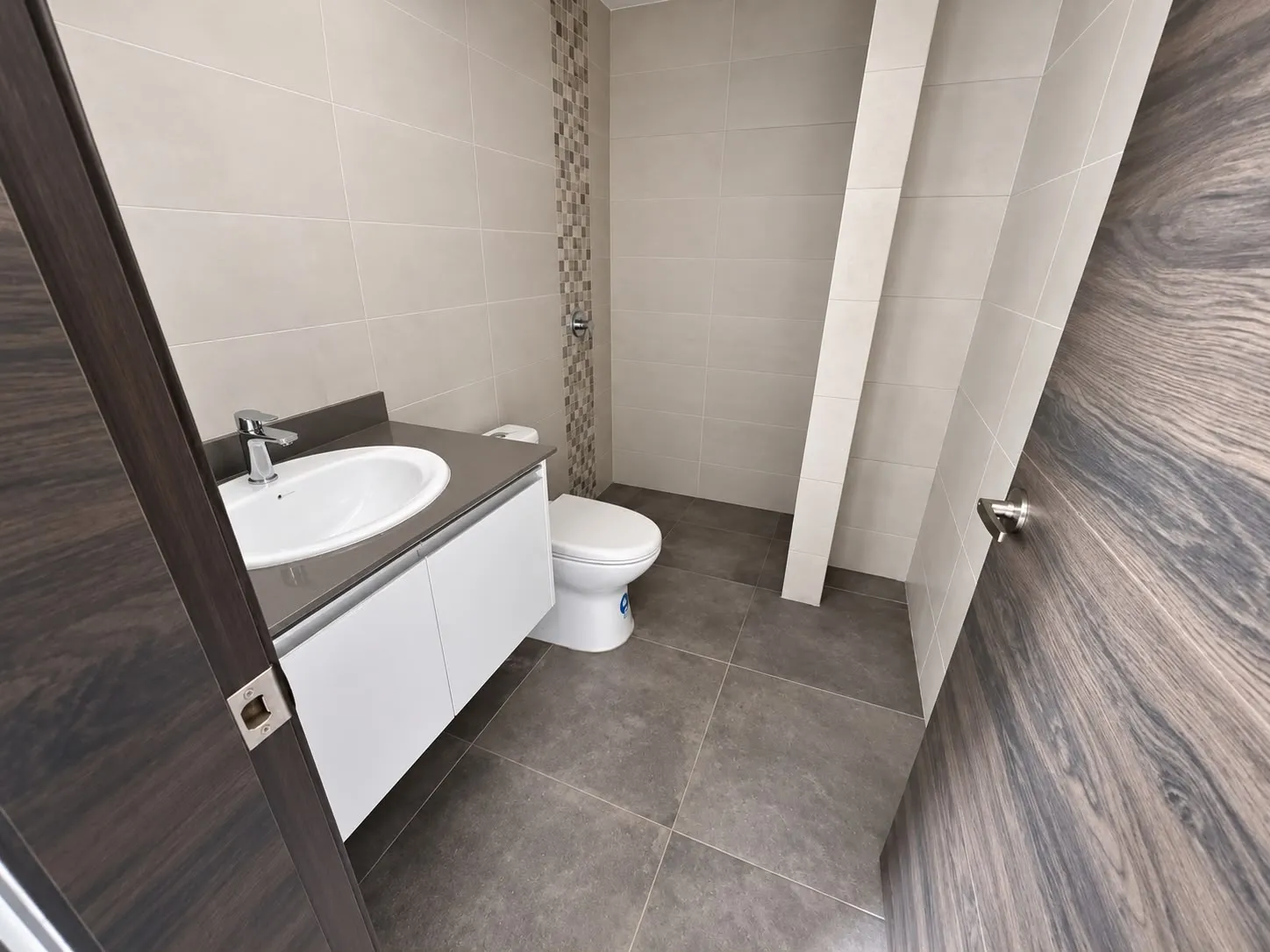Departamento en venta en Lomas de Monteserrín, Quito — foto 8 de 10
