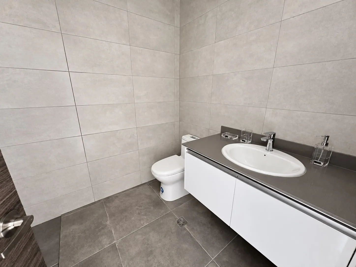 Departamento en venta en Lomas de Monteserrín, Quito — foto 7 de 10
