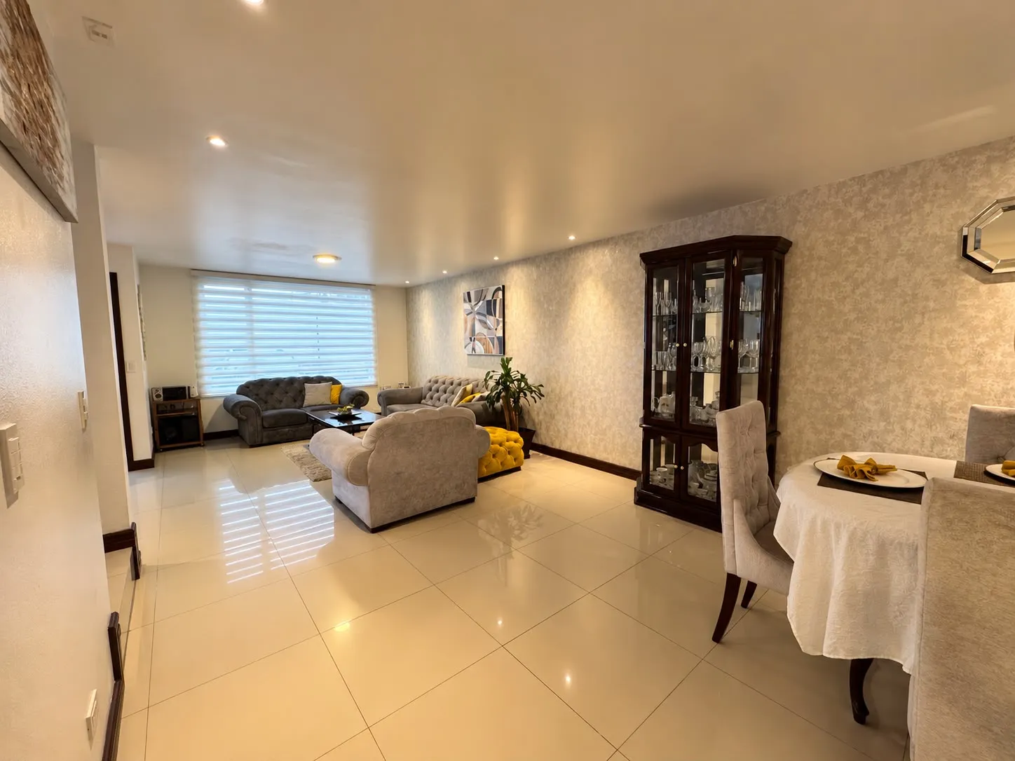 Casa en venta en Tumbaco (centro), Quito — foto 6 de 15