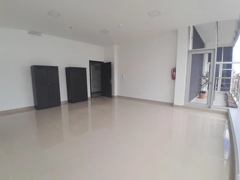 Oficina en venta en Quito Tenis, Quito — foto 2 de 7