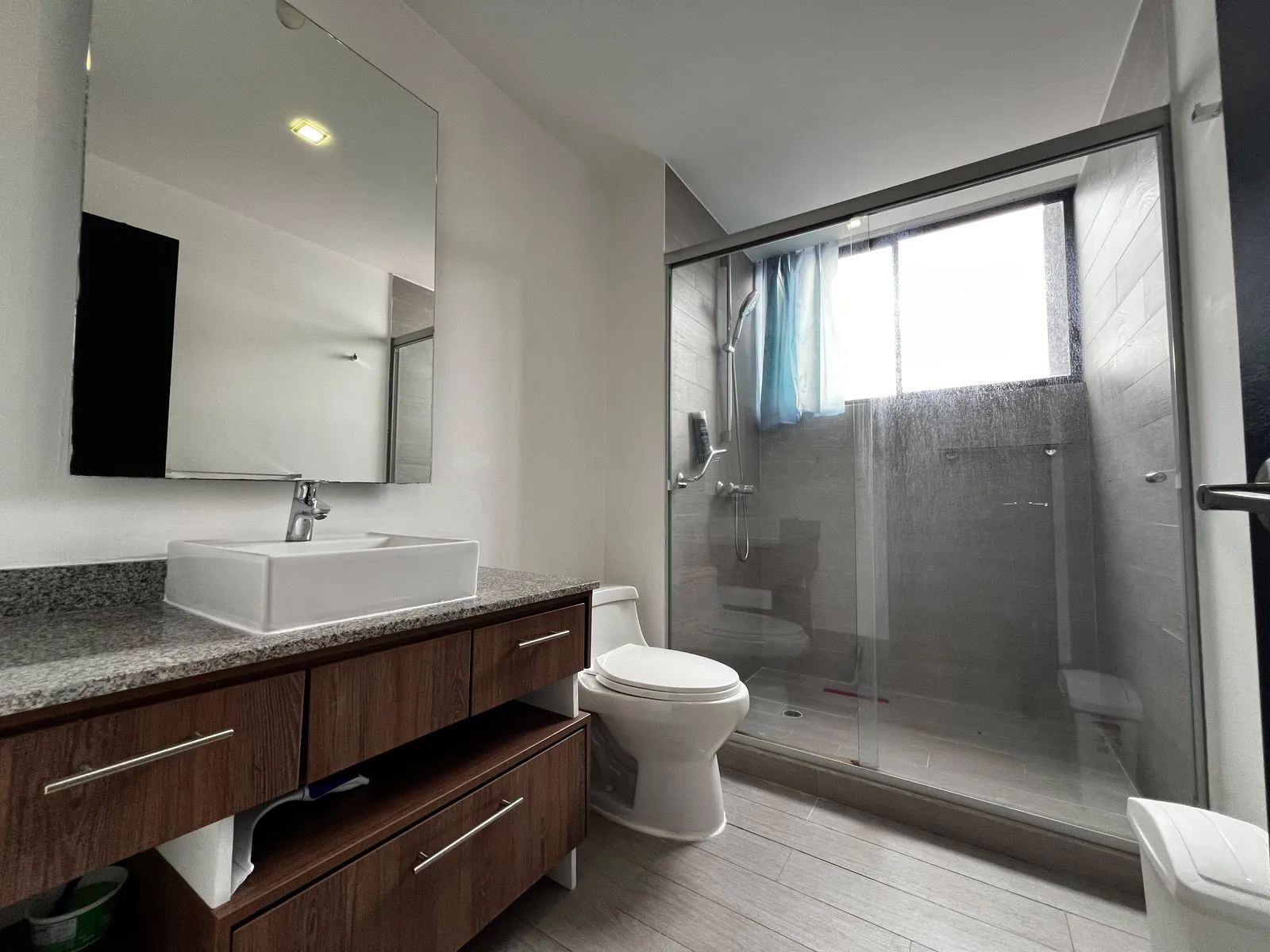 Departamento en alquiler en República del Salvador, Quito — foto 4 de 8