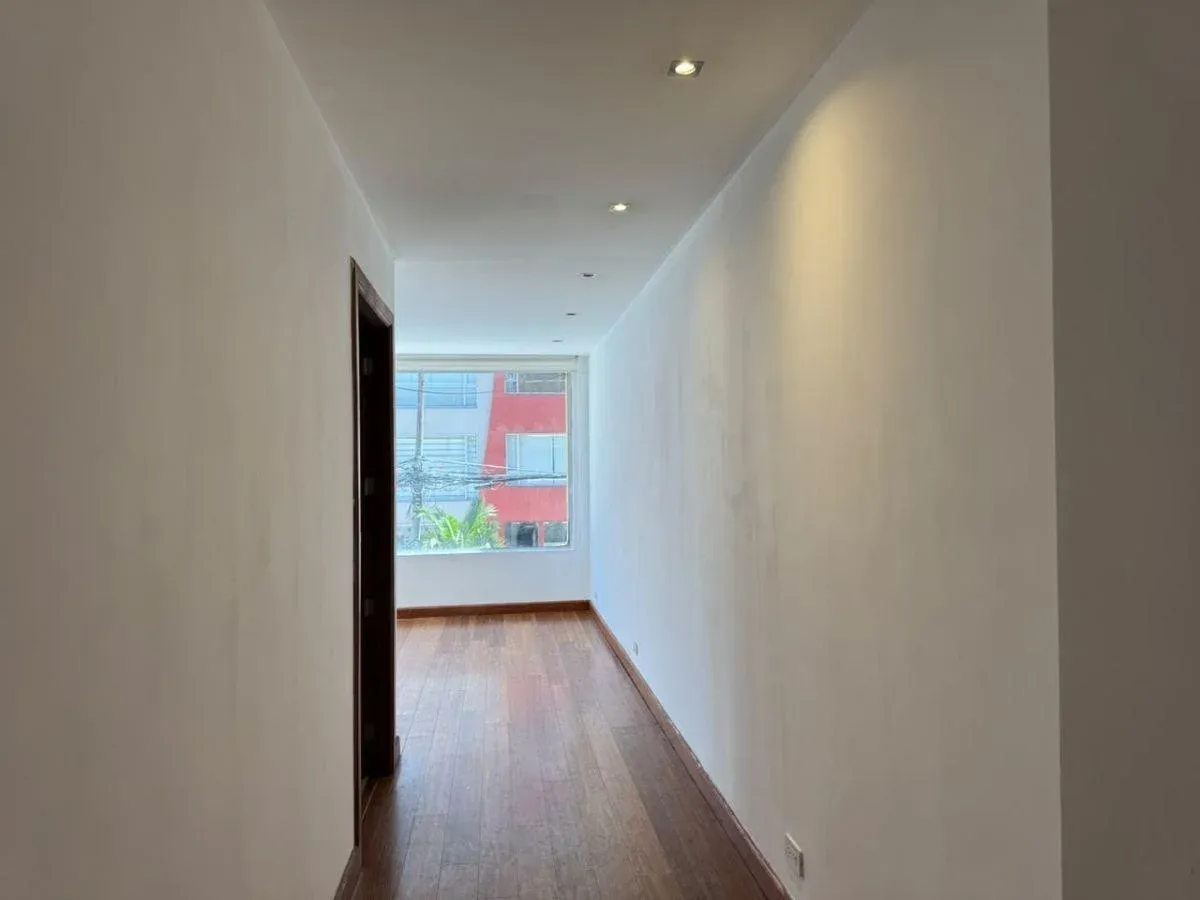 Departamento en alquiler en República del Salvador, Quito — foto 5 de 8