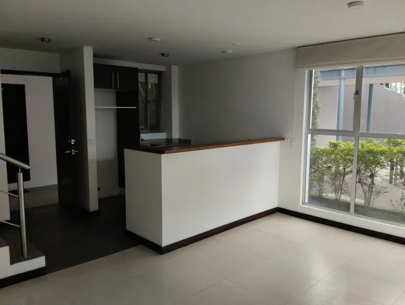 Suite en alquiler en Cumbayá (centro/plaza), Quito — foto 2 de 13